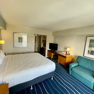 Ala Moana 31st Floor Aparthotel